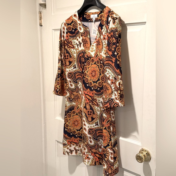Jude Connally EUC Size M Brown Orange & Cream Paisley Design Tunic Dress (0662) - Picture 2 of 9
